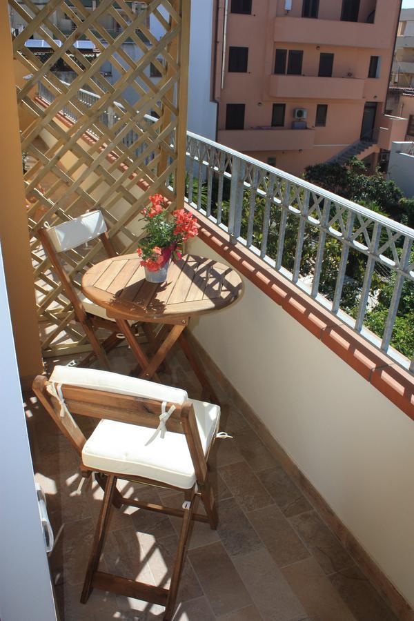 Terrazzi In Fiore Альгеро Экстерьер фото